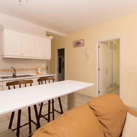 Apartment In - Insel Teneriffa 33798 Arona (Tenerife)